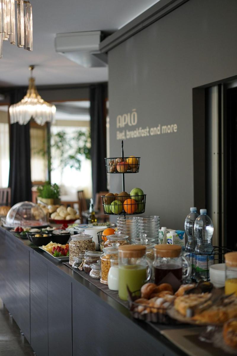 Hotel Aplo - Breakfast Experience Cervia Ngoại thất bức ảnh