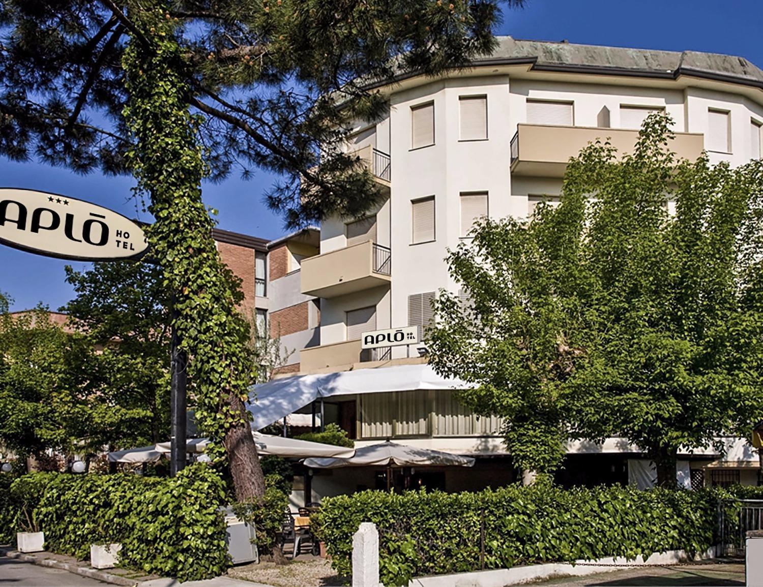Hotel Aplo - Breakfast Experience Cervia Ngoại thất bức ảnh